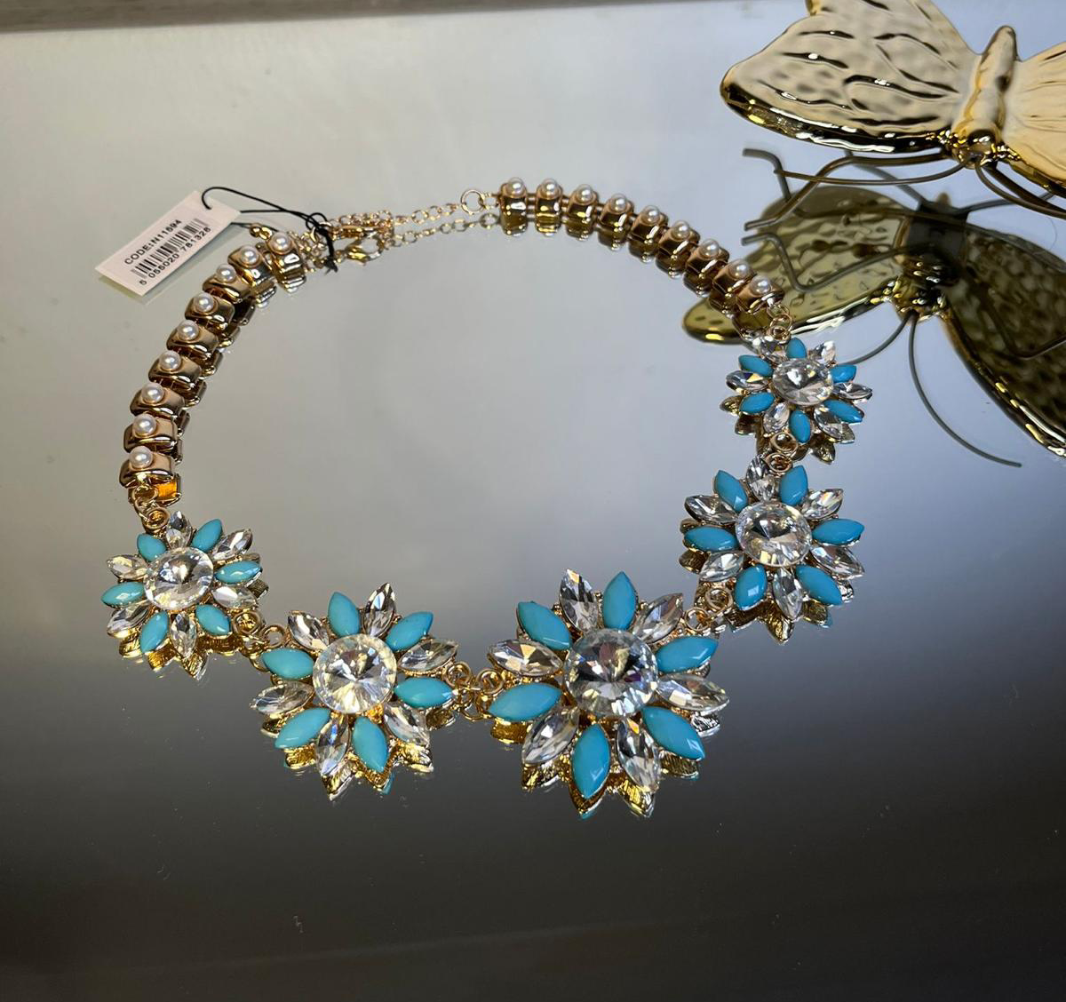 Beautiful floral statement necklace