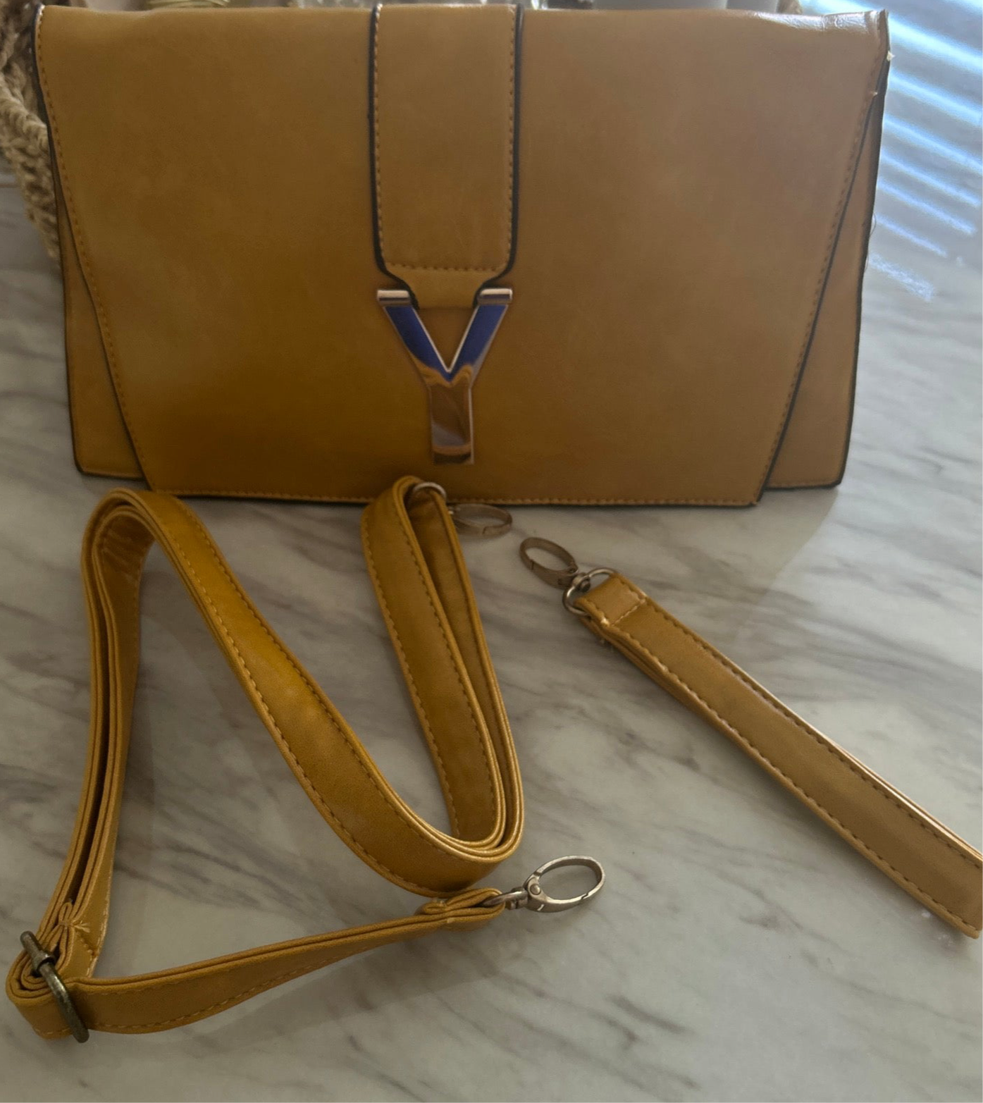 clutch bag
