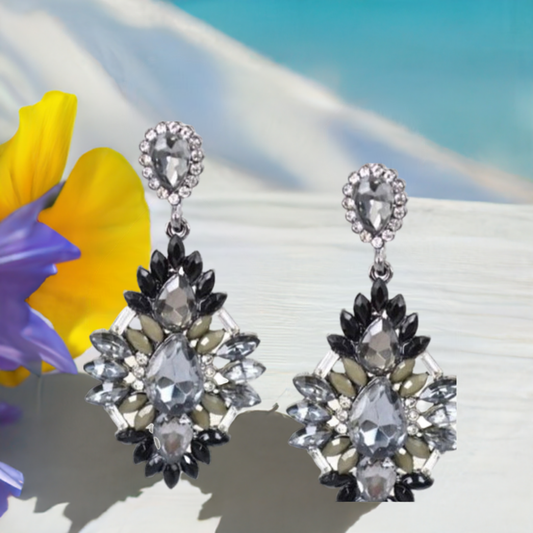 BEAUTIFUL DROP EARRINGS