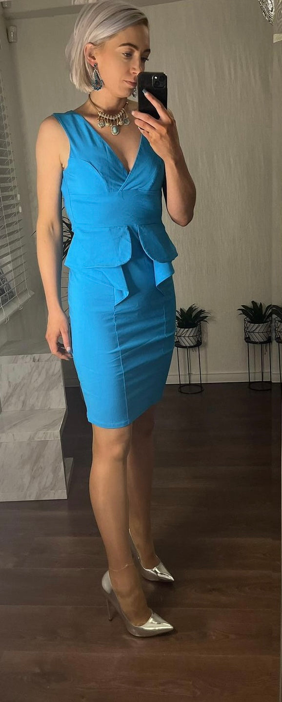 V Neck MIDI Dress