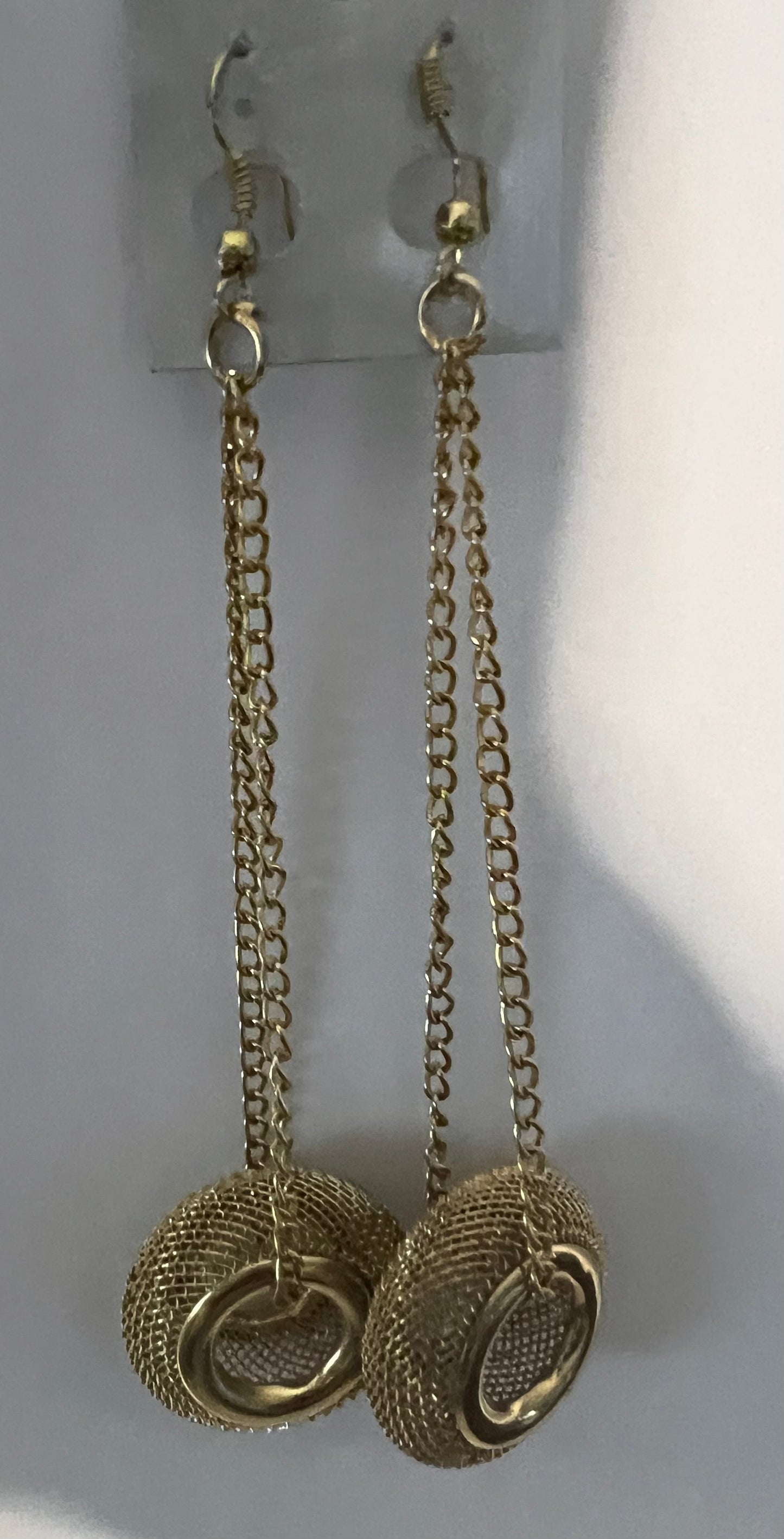 GOLD PLATED DROP EARRINGS