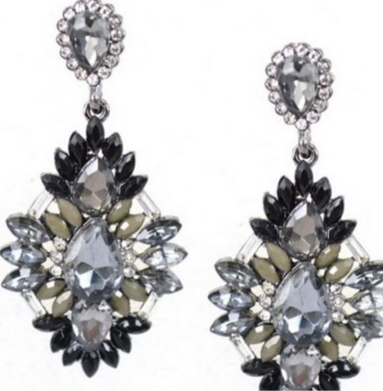 BEAUTIFUL DROP EARRINGS